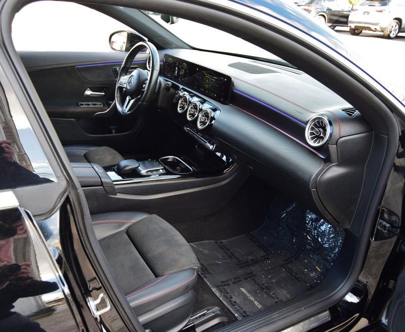 Used 2023 Mercedes-Benz CLA 250 4MATIC w/ AMG Line image 14