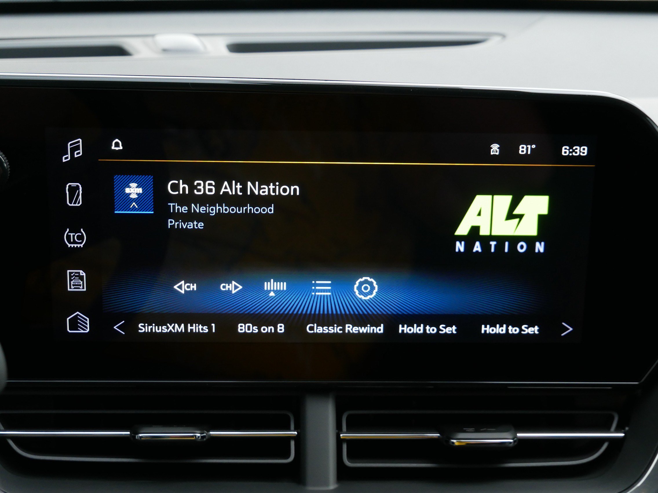New 2026 Chevrolet Trax RS w/ Driver Confidence Package FWD image 7
