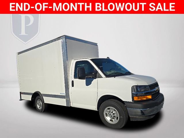 New 2024 Chevrolet Express 3500 w/ Power Convenience Package image 2