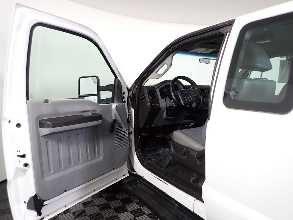 Used 2012 Ford F350 XL w/ Skid Plate Pkg AWD/4WD image 14