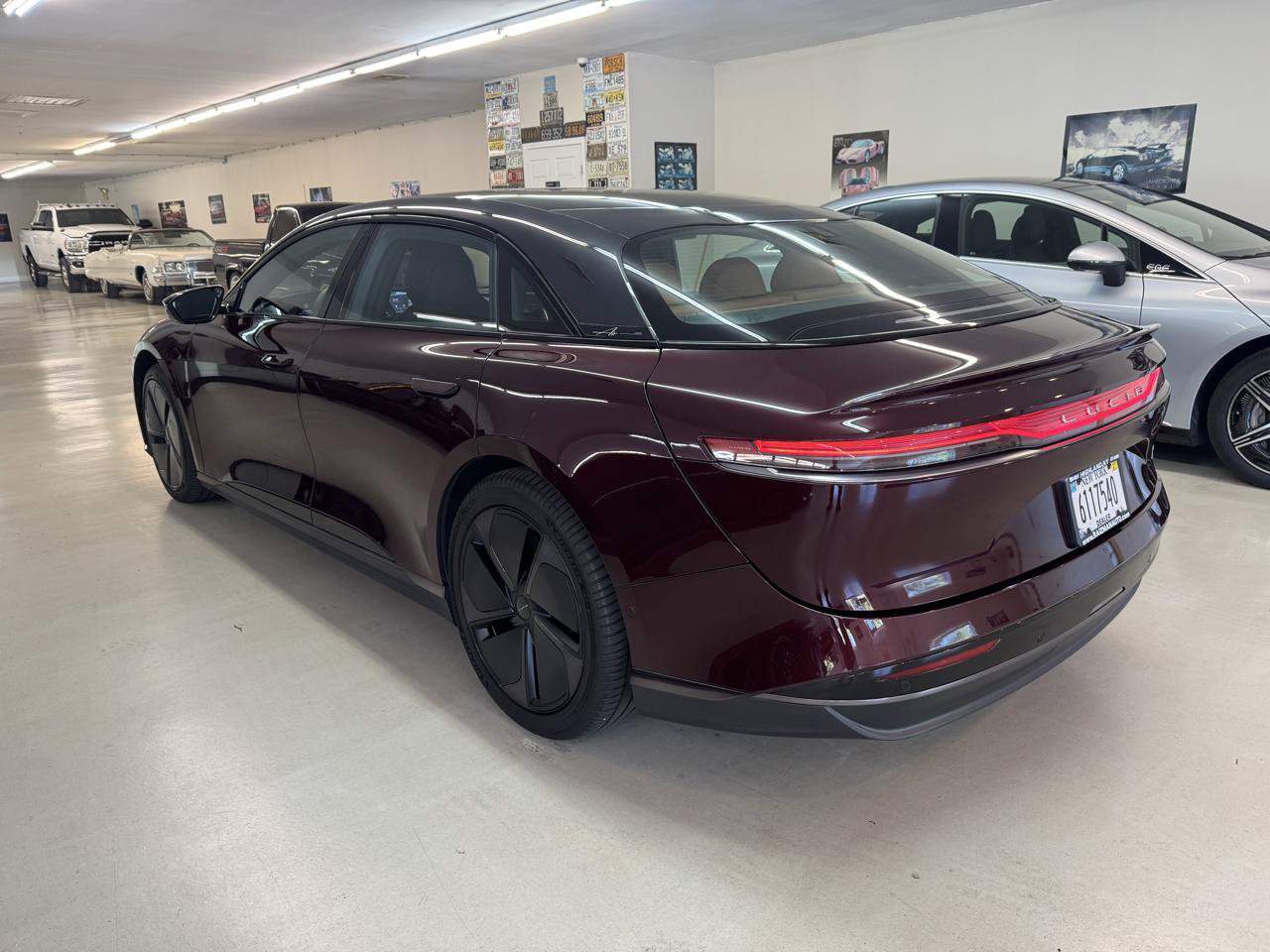 Used 2025 Lucid Air Touring AWD/4WD image 5