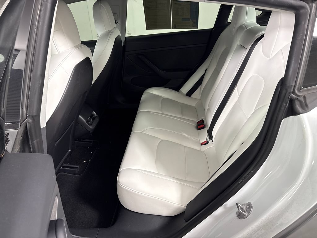 Used 2021 Tesla Model 3 Long Range AWD/4WD image 27