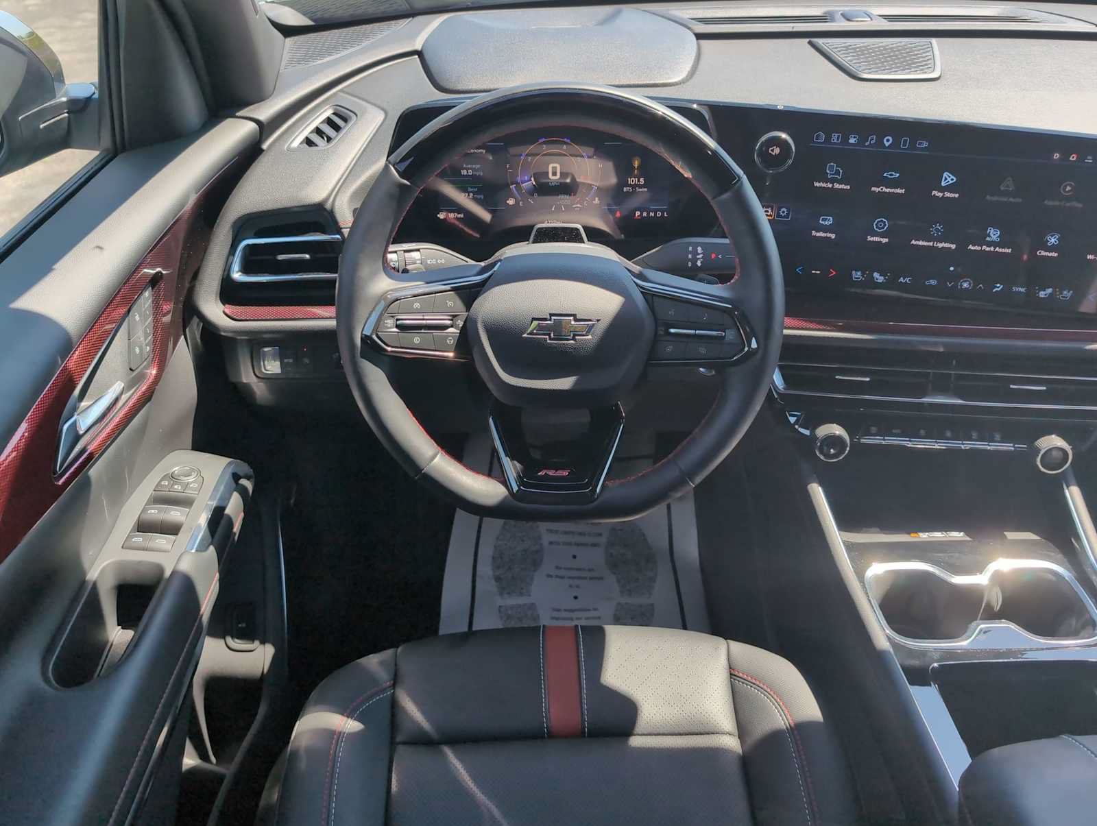 New 2026 Chevrolet Traverse RS FWD image 10