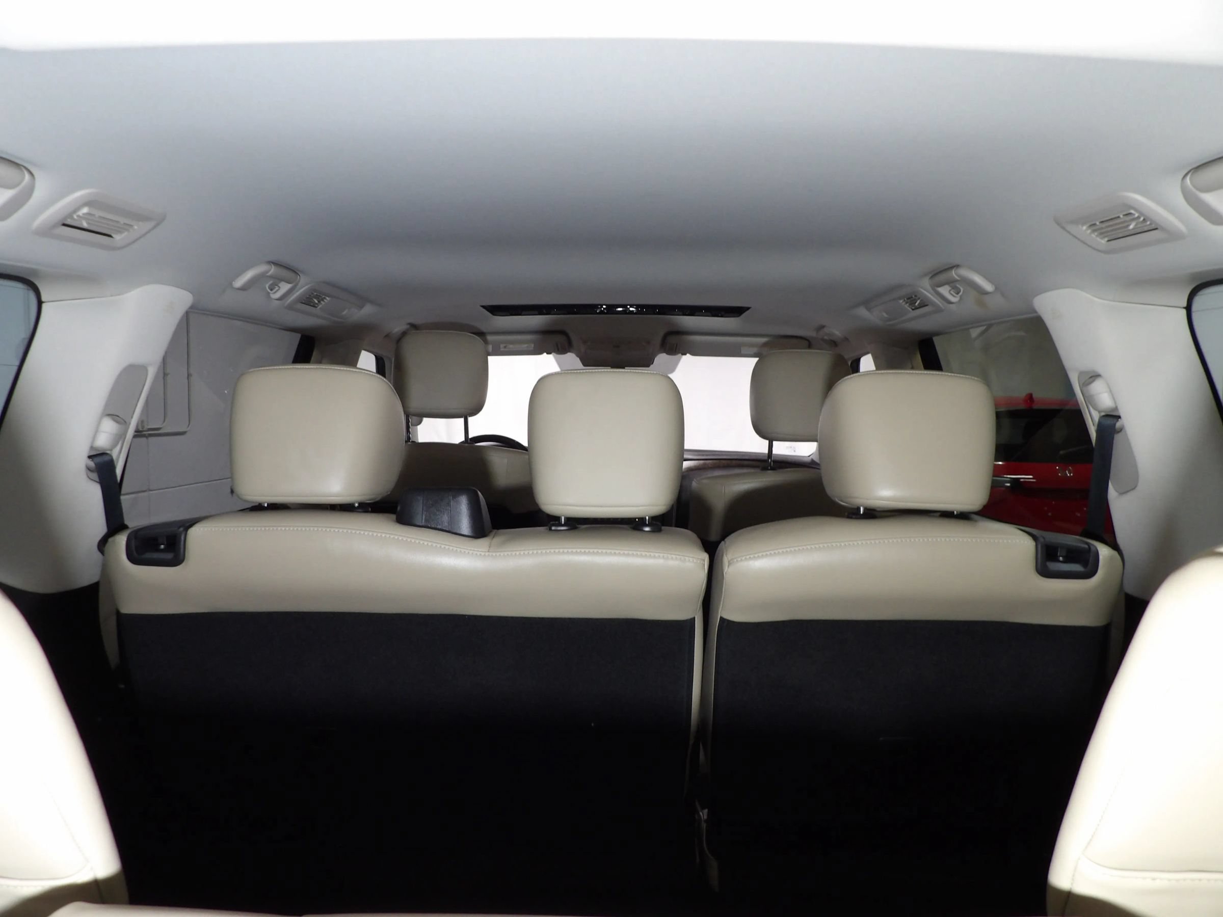 Used 2023 INFINITI QX80 Premium Select w/ Cargo Package AWD/4WD image 9