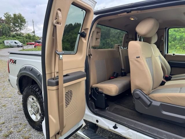 Used 2016 Ford F250 XLT w/ XLT Value Package AWD/4WD image 14