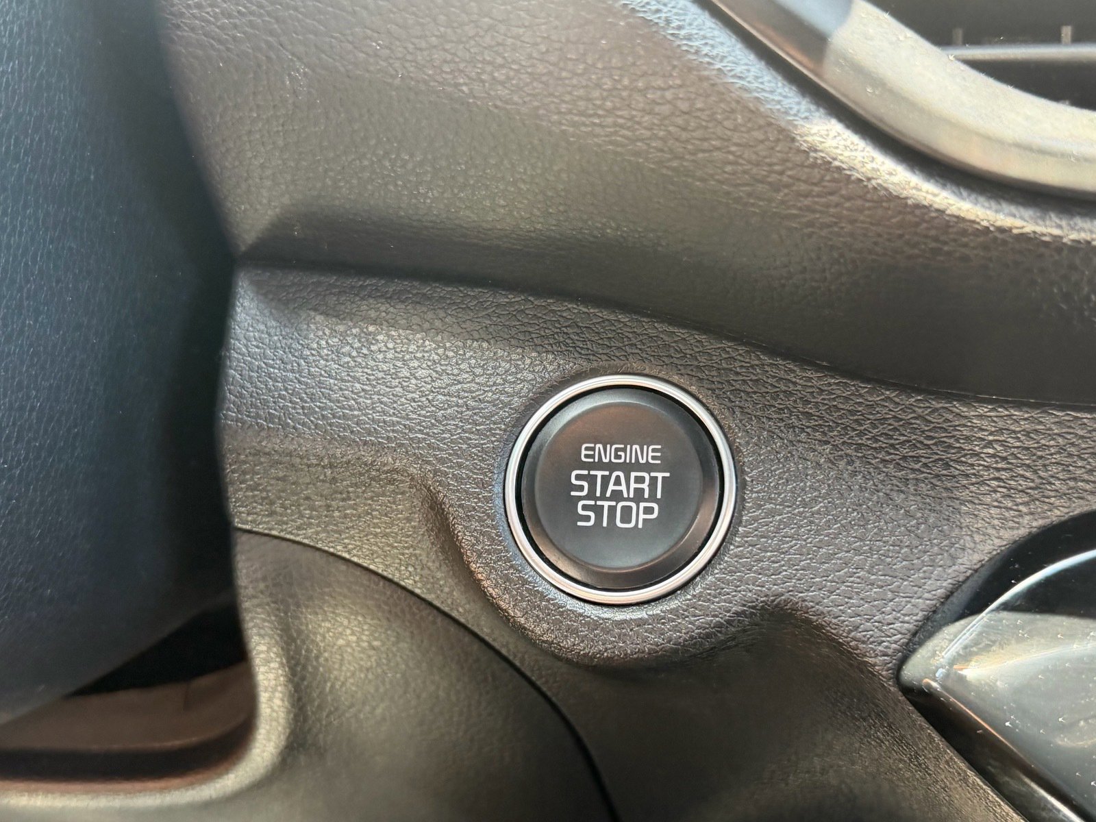Used 2022 Kia Forte GT w/ GT Technology Package FWD image 25