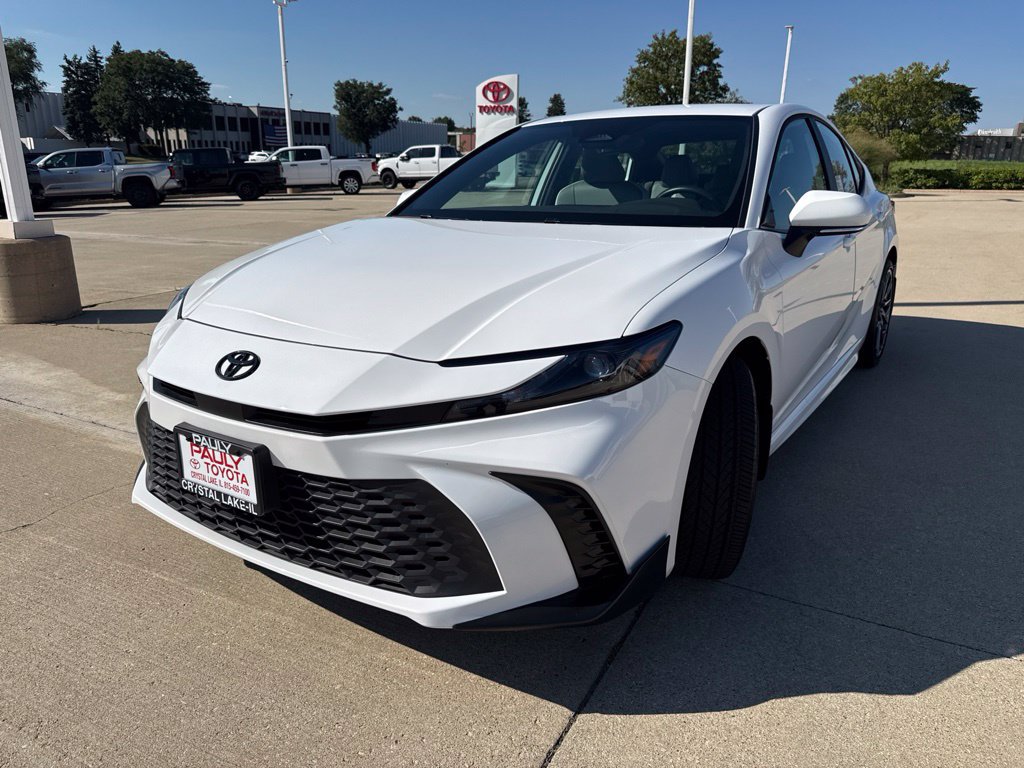 Certified 2025 Toyota Camry SE w/ Convenience Package AWD/4WD image 6