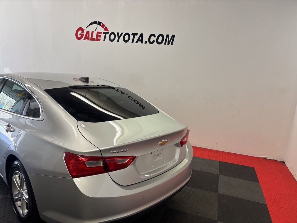Used 2022 Chevrolet Malibu LS FWD image 10