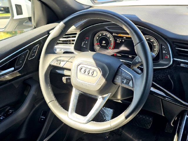 Used 2021 Audi Q8 Premium Plus w/ Premium Plus Package AWD/4WD image 30
