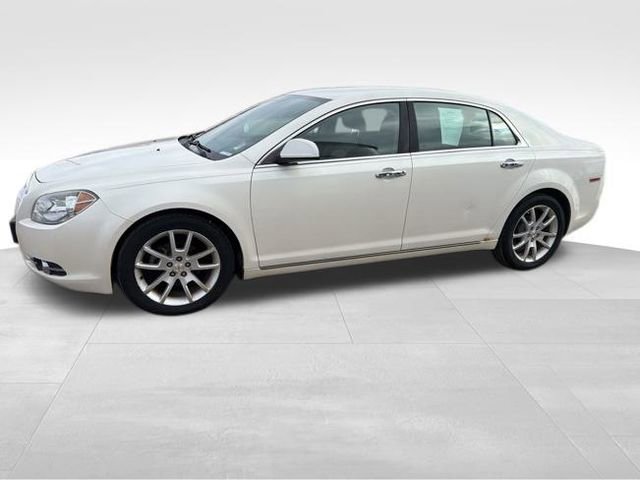 Used 2011 Chevrolet Malibu LTZ image 16