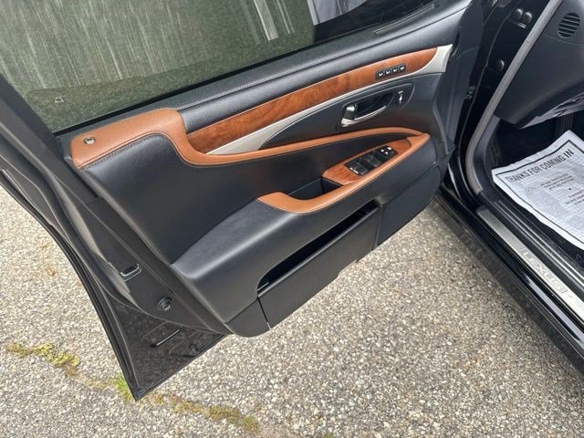 Used 2015 Lexus LS 460 L RWD image 10