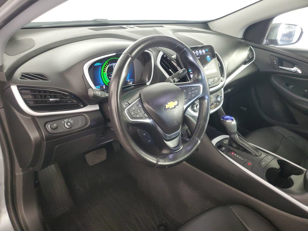 Used 2018 Chevrolet Volt LT w/ Comfort Package FWD image 12