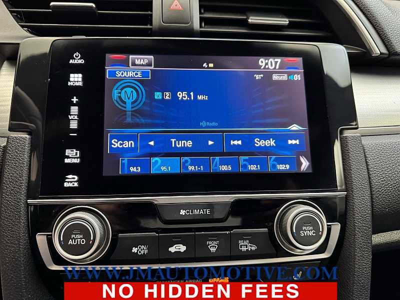 Used 2017 Honda Civic Touring image 21