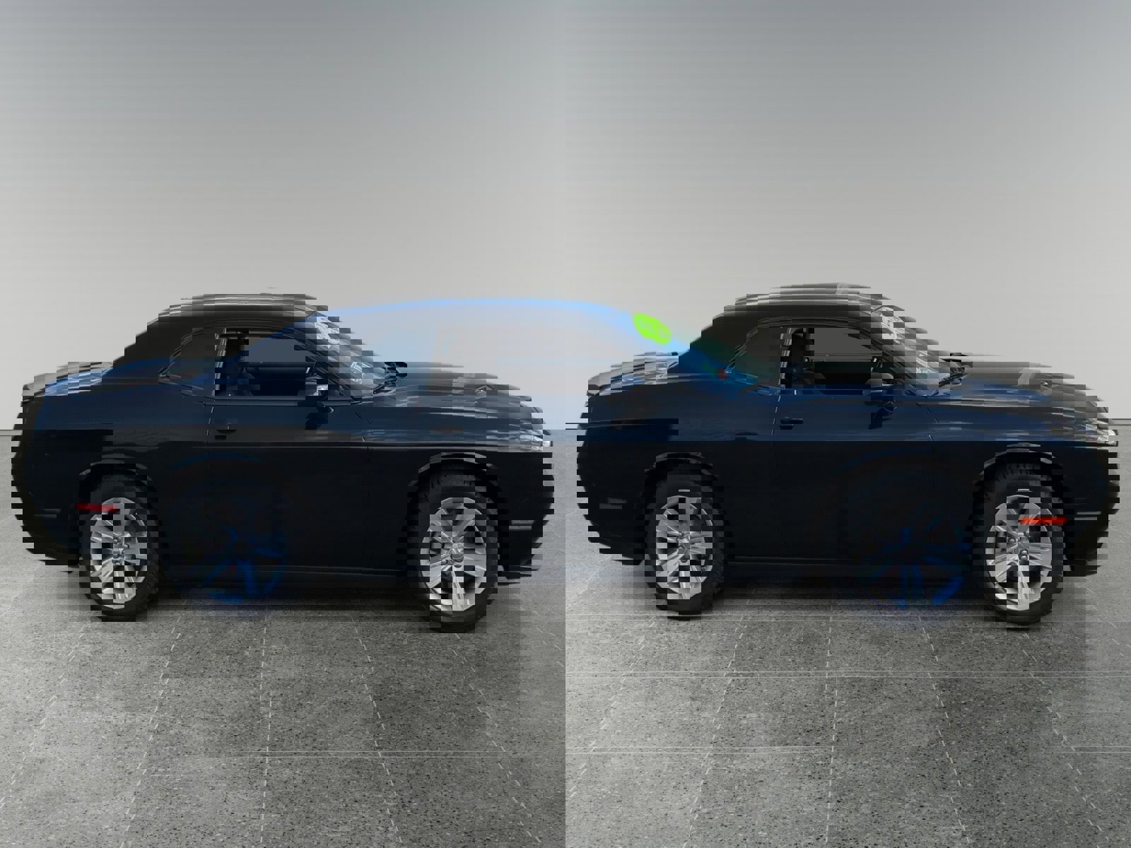 Used 2023 Dodge Challenger SXT image 11