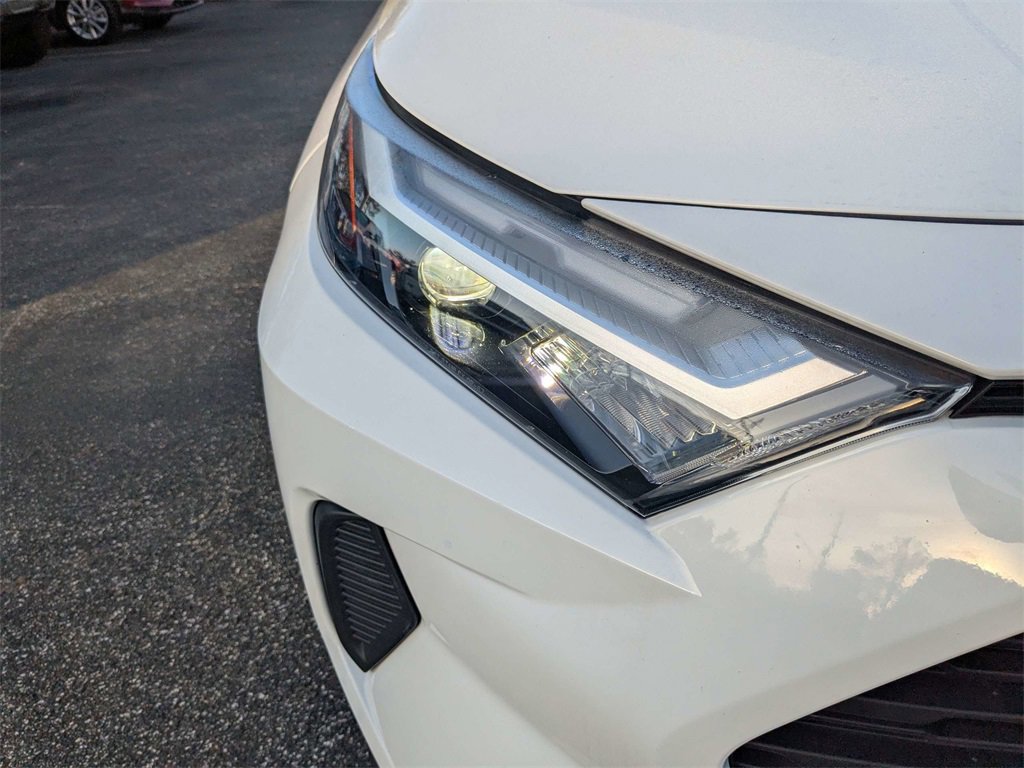 Used 2024 Toyota RAV4 LE image 10