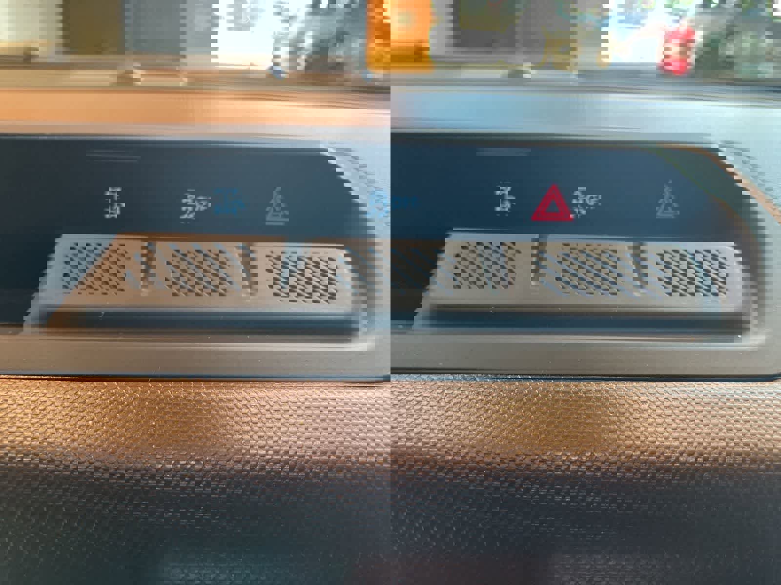 Used 2023 Ford Bronco Outer Banks image 20