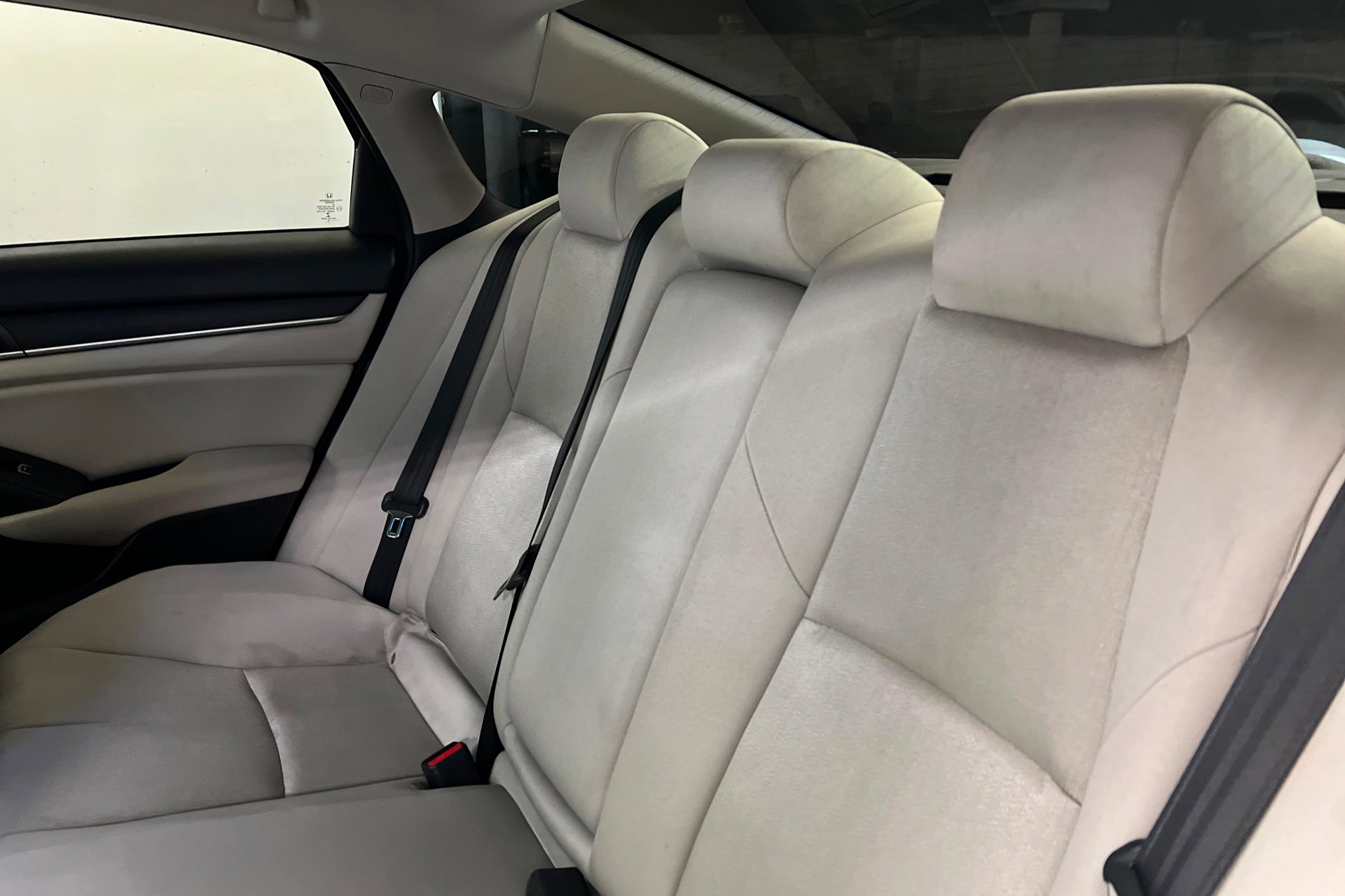Used 2018 Honda Accord LX image 20
