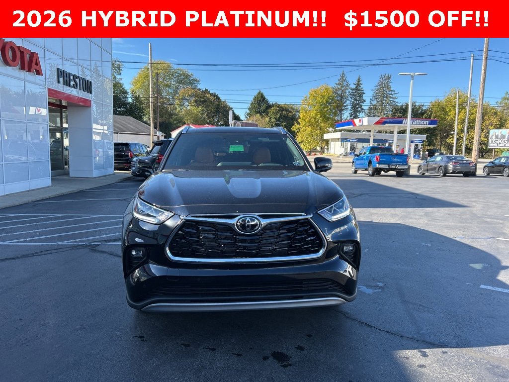 New 2026 Toyota Highlander Platinum image 2