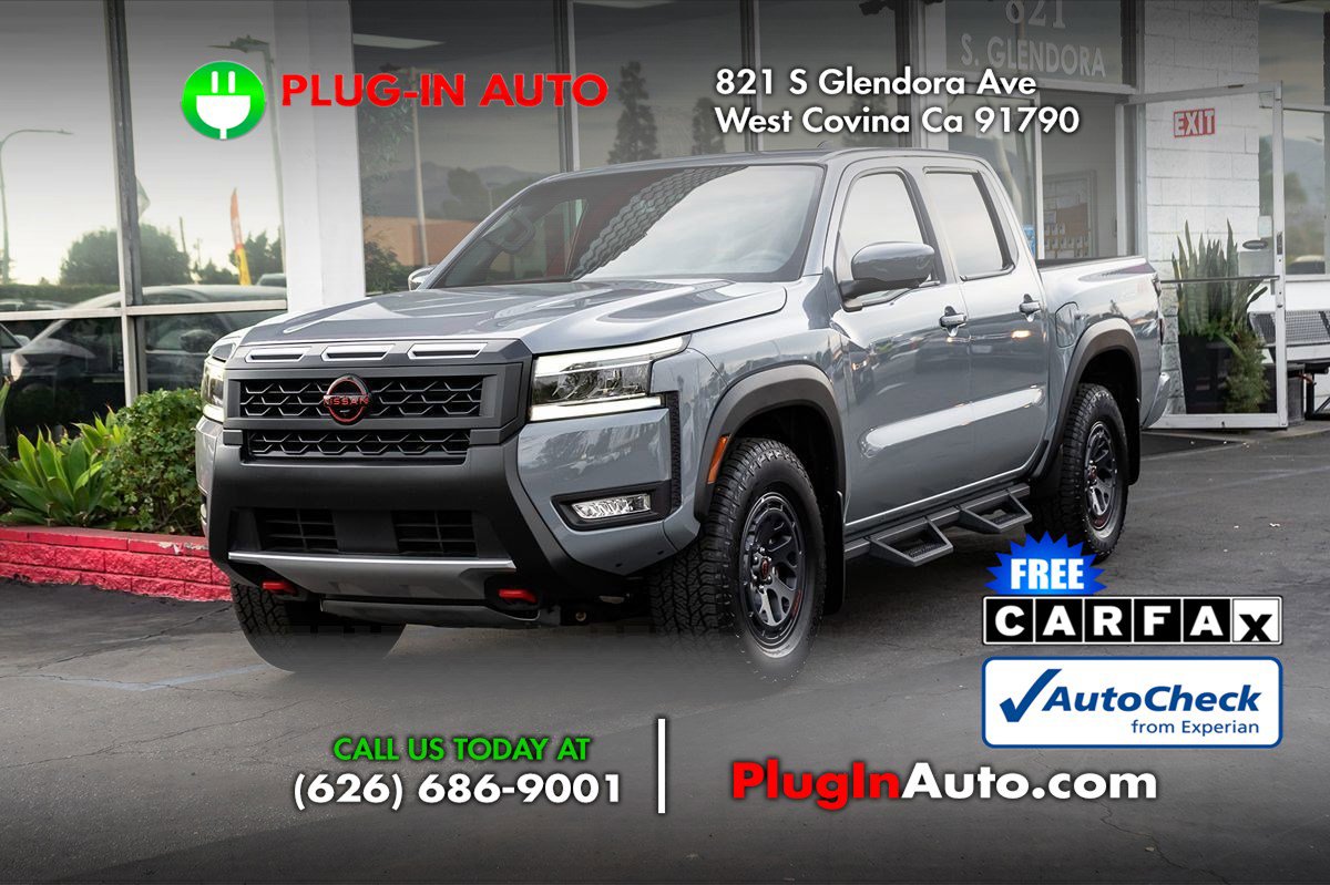 Used 2025 Nissan Frontier PRO-4X w/ Pro Premium Package image 4