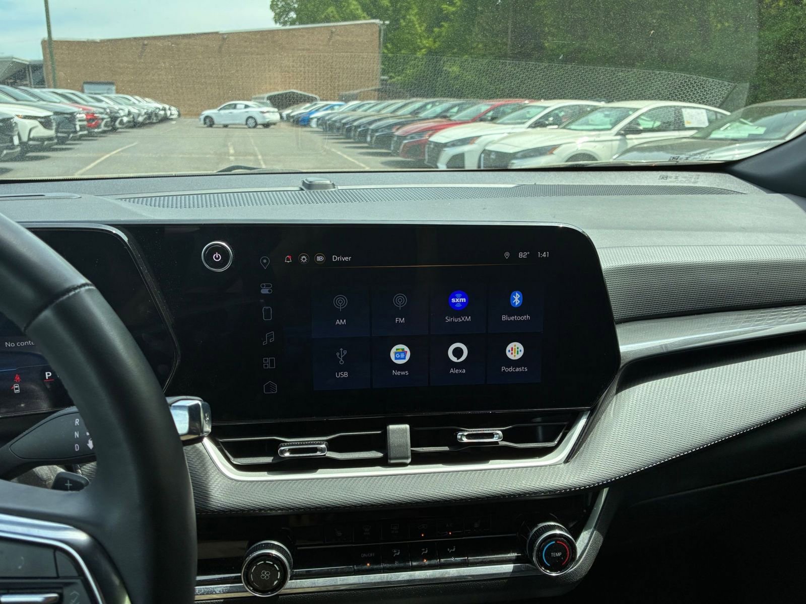Used 2025 Chevrolet Equinox LT AWD/4WD image 20