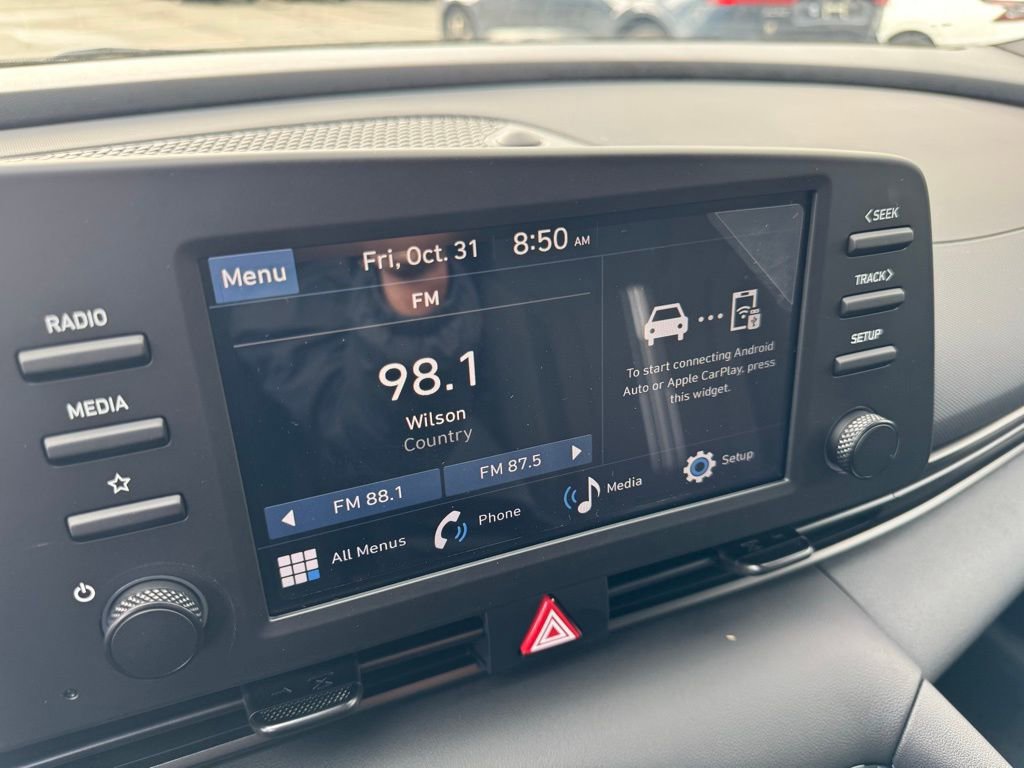 New 2025 Hyundai Elantra Sport image 23