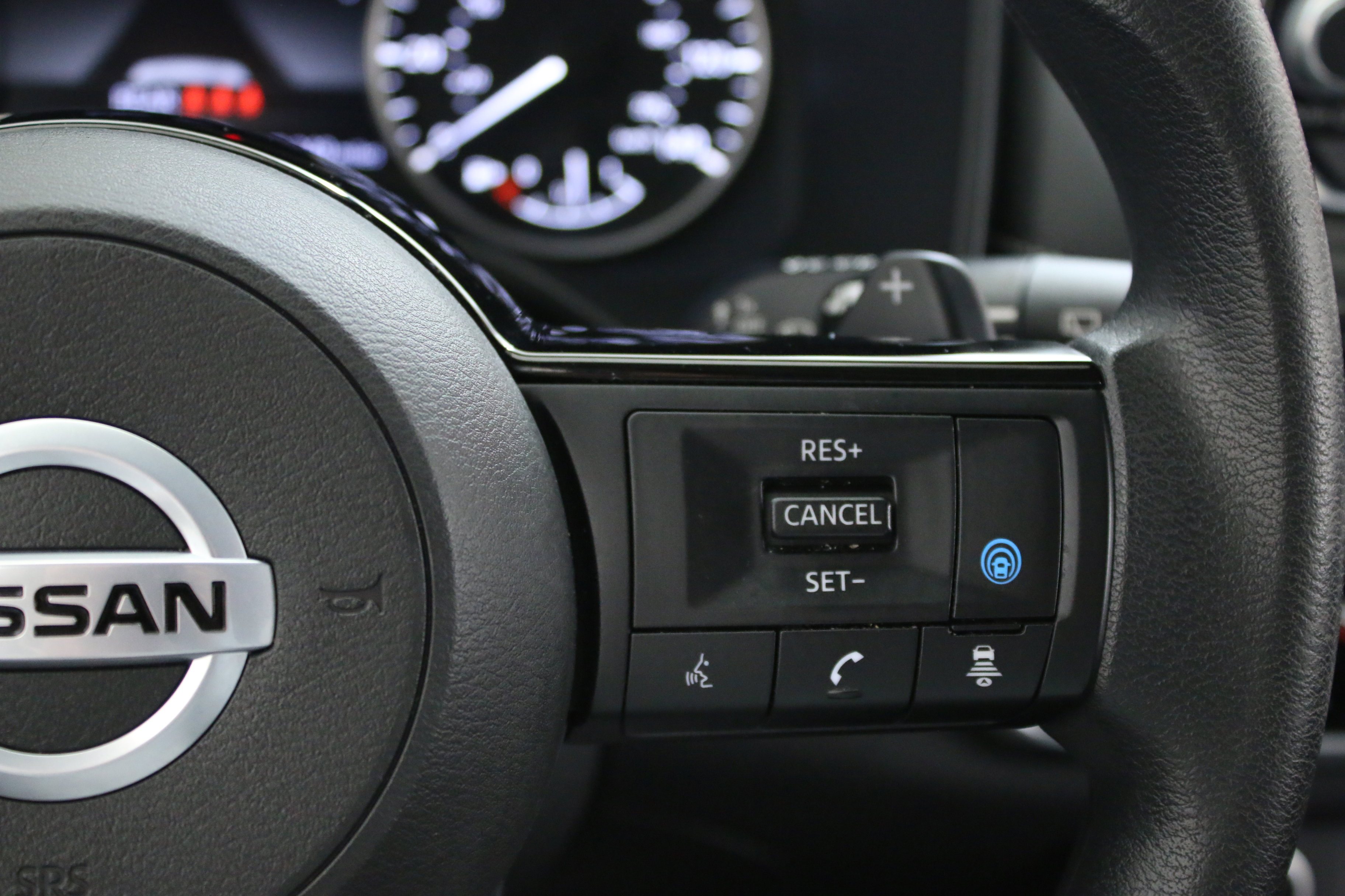 Used 2021 Nissan Rogue SV AWD/4WD image 15