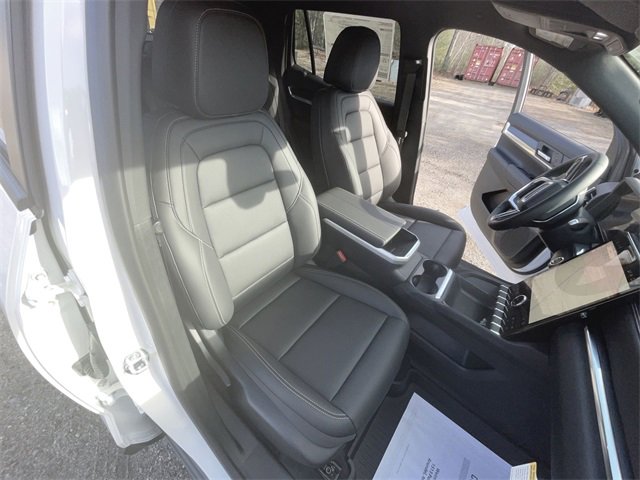 New 2026 GMC Terrain Elevation image 28