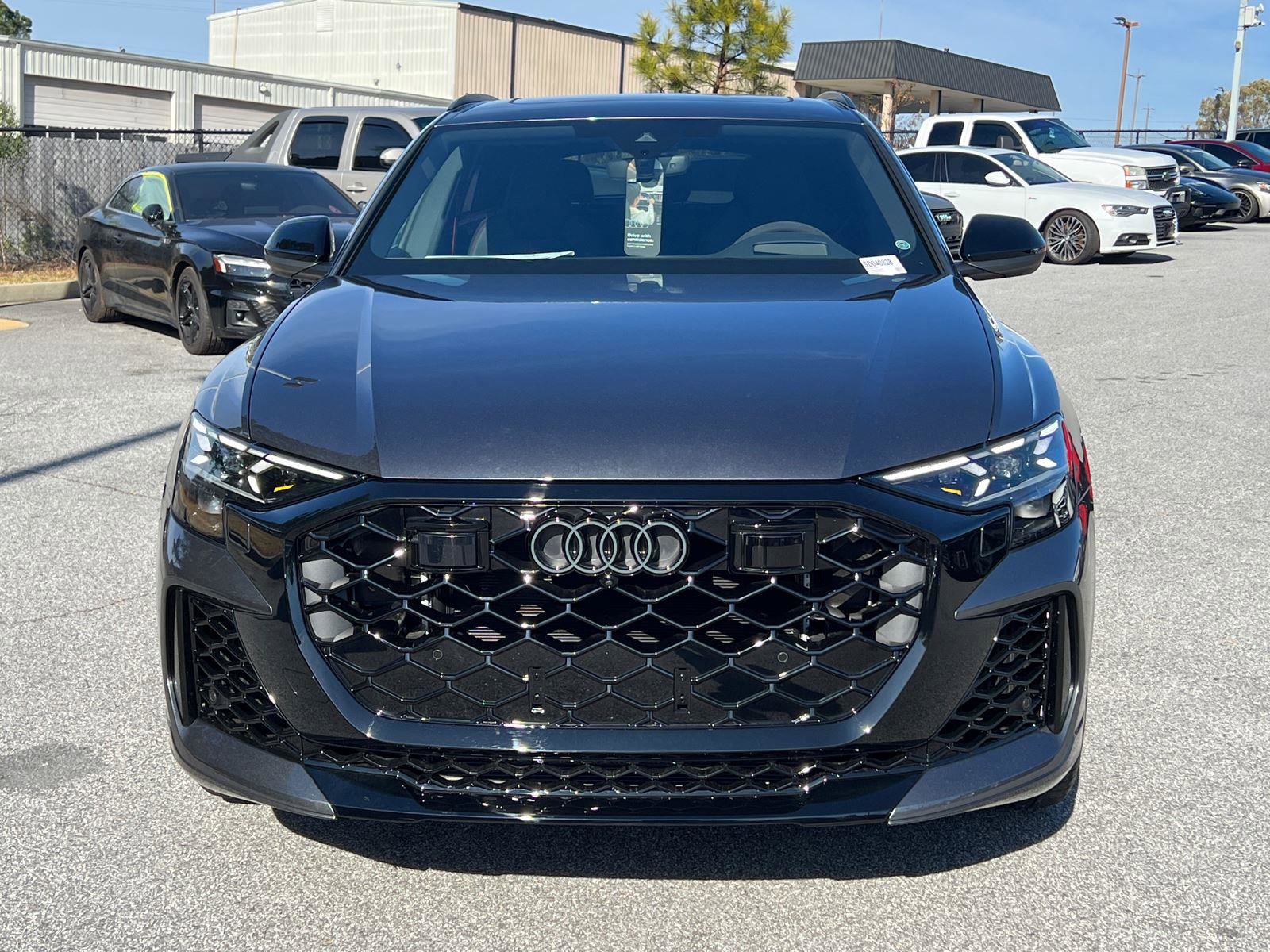 New 2025 Audi RS Q8 performance AWD/4WD image 2