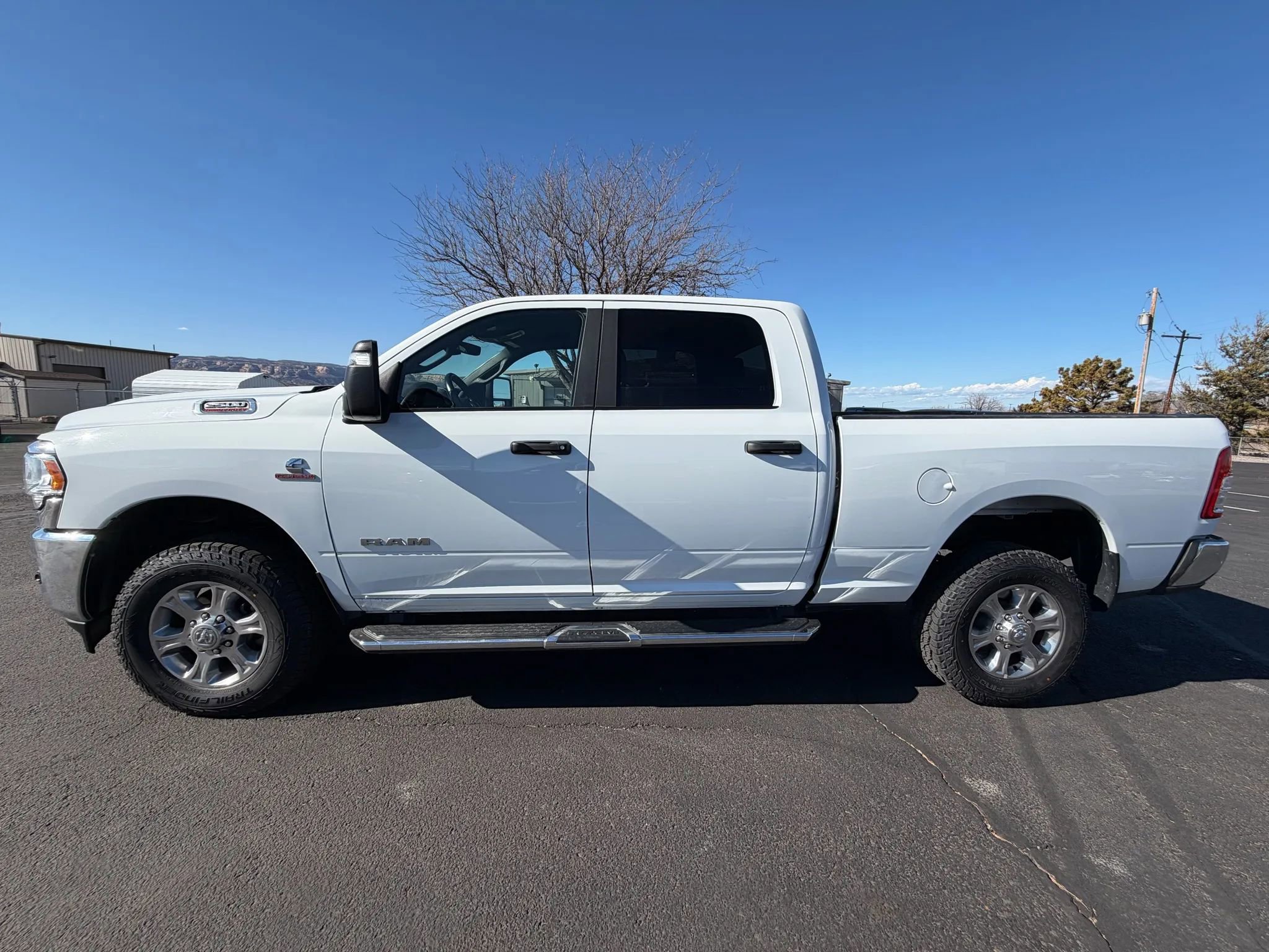 Used 2024 RAM 2500 Big Horn w/ Off Road Package image 1
