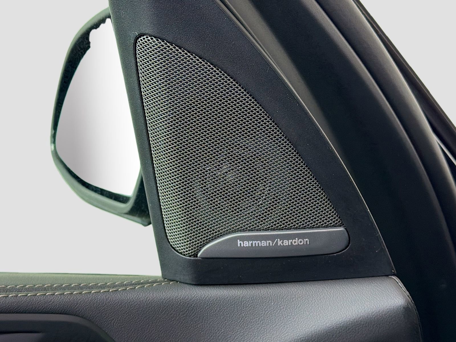 Used 2026 BMW X5 xDrive40i w/ M Sport Package image 21