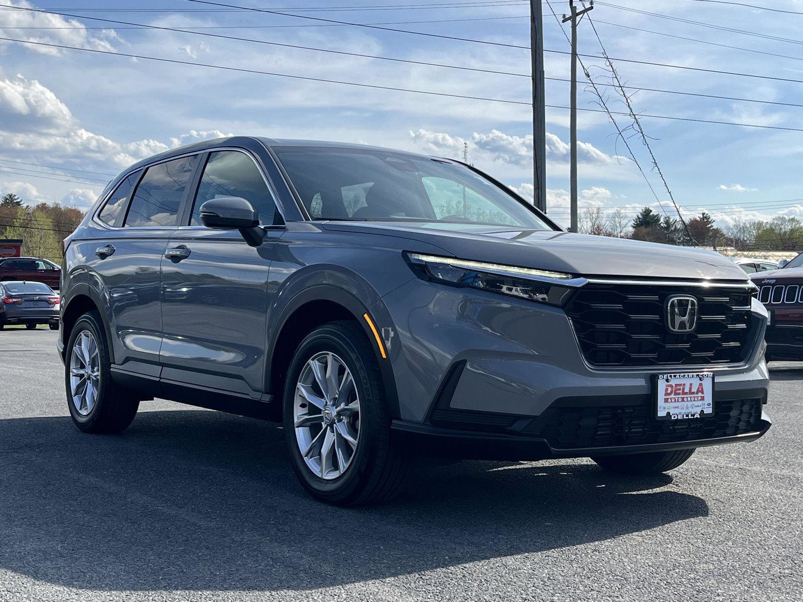 Used 2024 Honda CR-V EX image 3