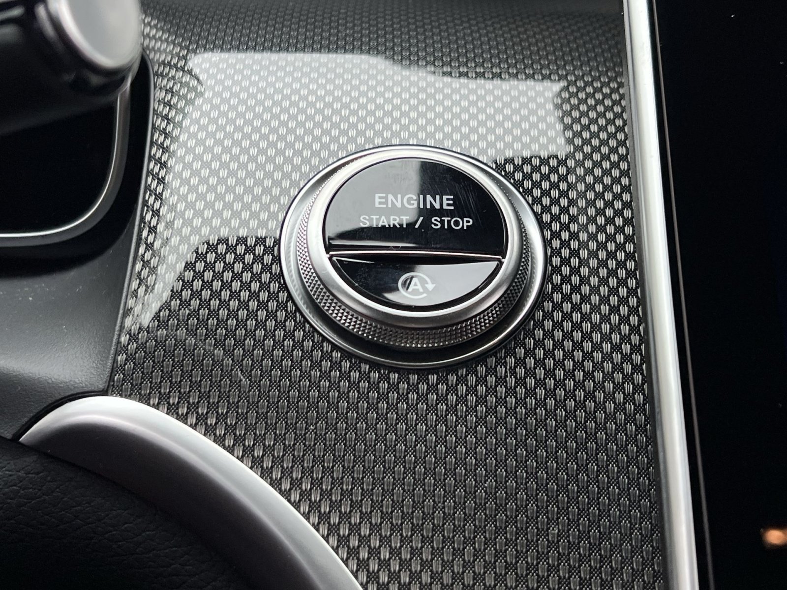 New 2026 Mercedes-Benz GLC 300 4MATIC image 43