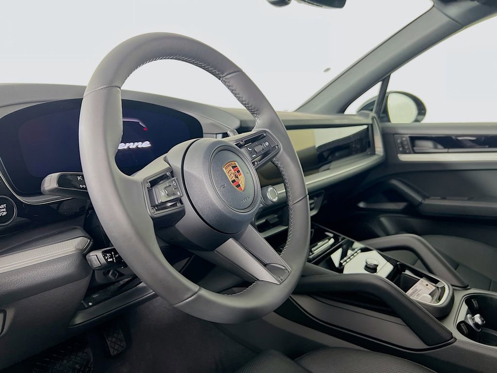 New 2026 Porsche Cayenne image 4