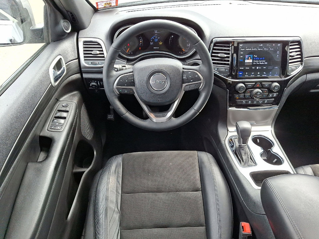 Used 2019 Jeep Grand Cherokee Altitude image 21