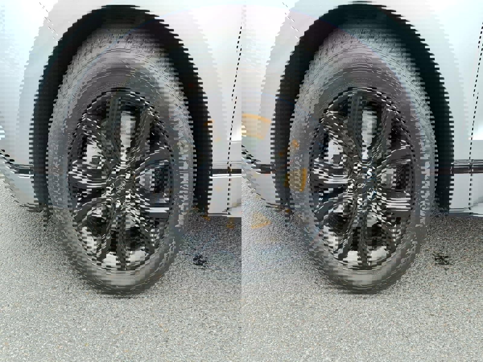 Certified 2022 Ford Edge SE w/ Black Appearance Package image 9