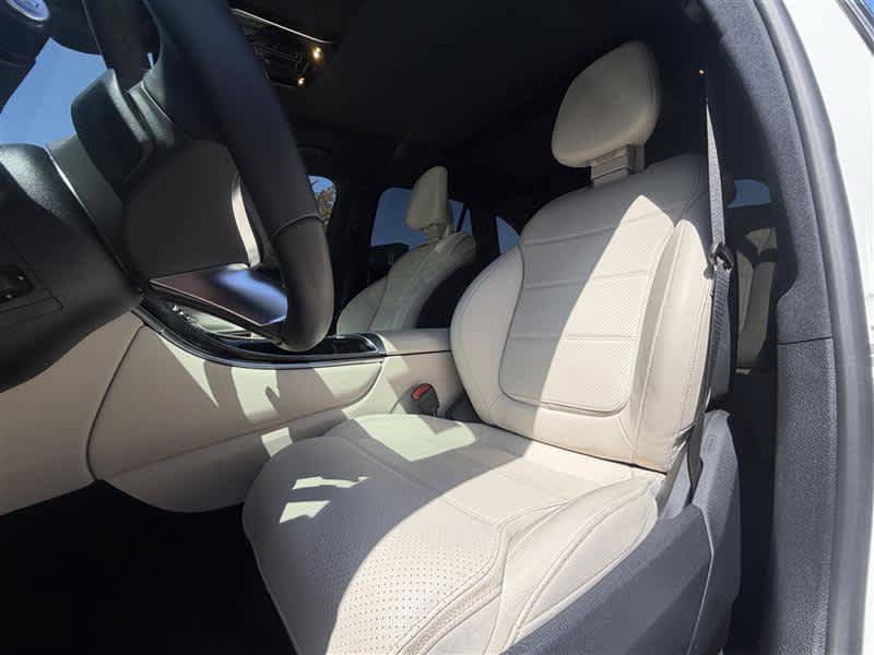 Certified 2025 Mercedes-Benz GLC 350e 4MATIC image 7