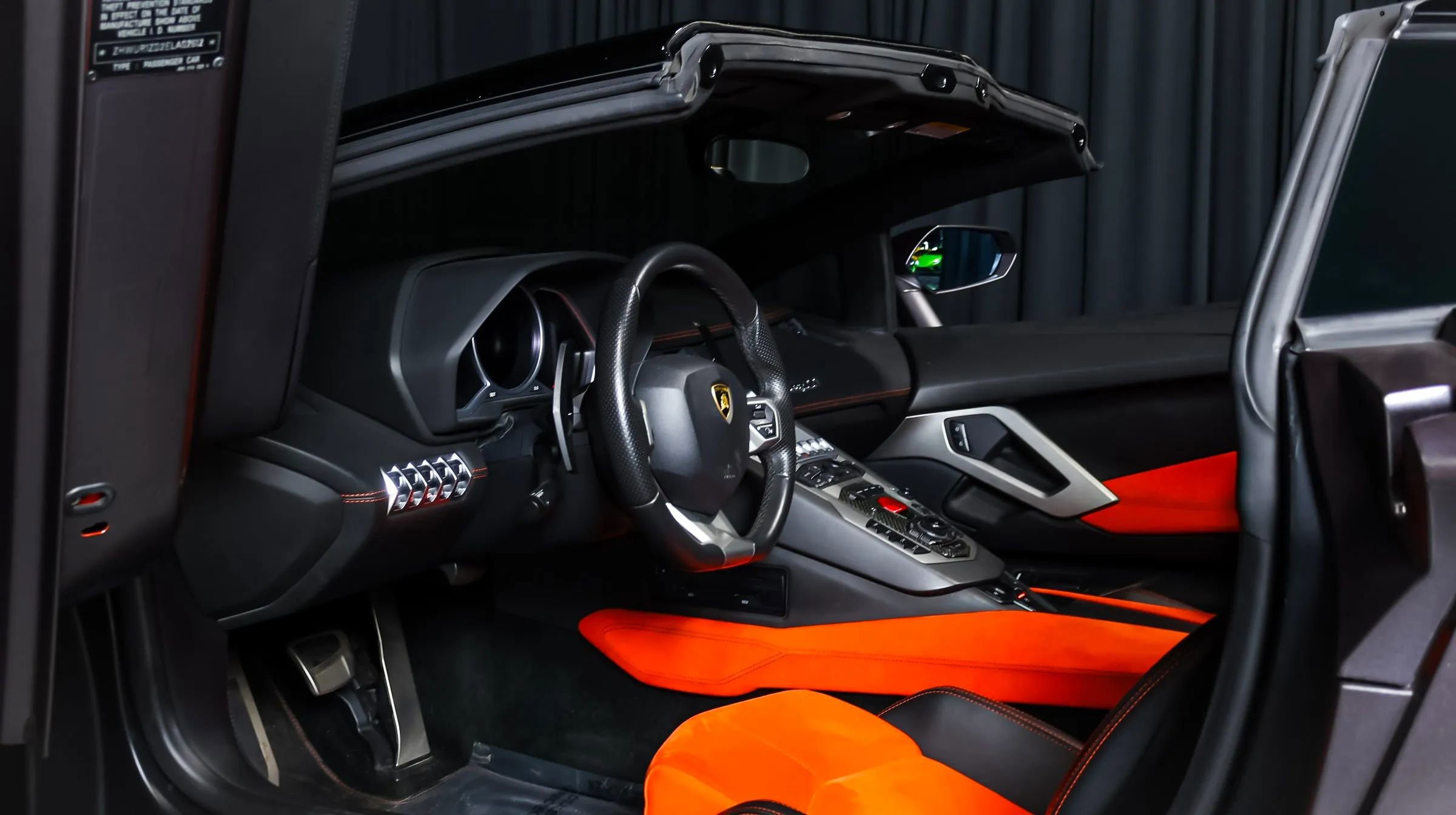 Used 2014 Lamborghini Aventador LP 700-4 image 12