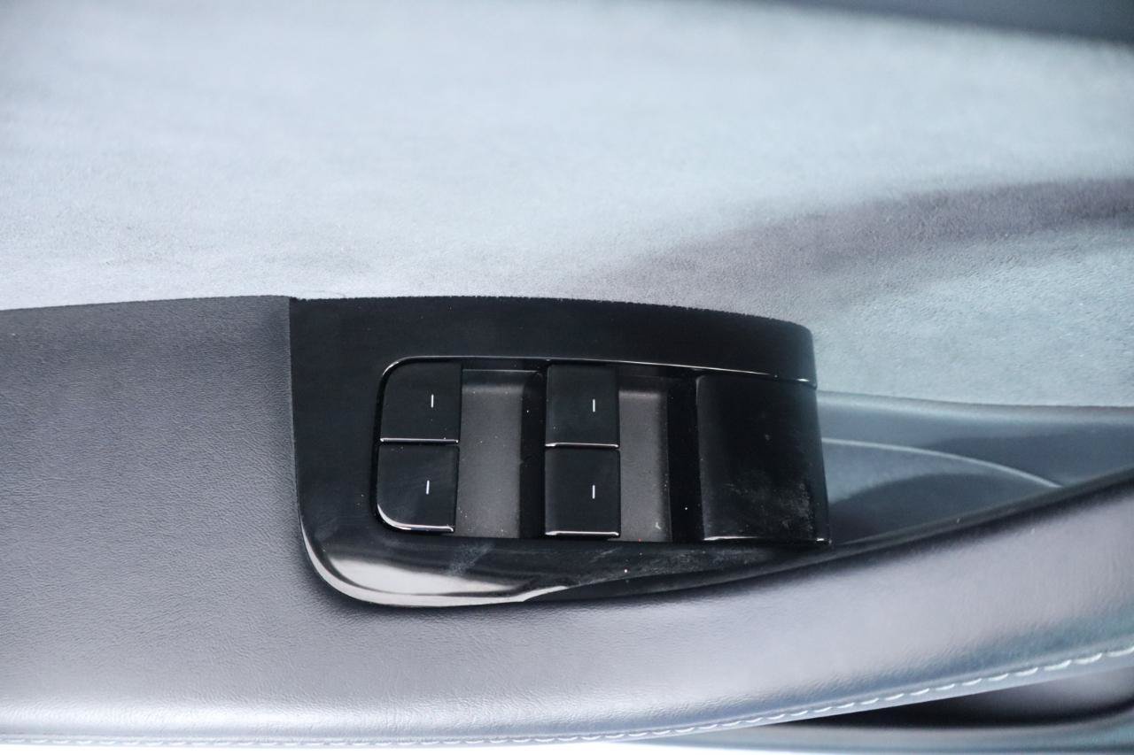 Used 2020 Tesla Model 3 Performance AWD/4WD image 26