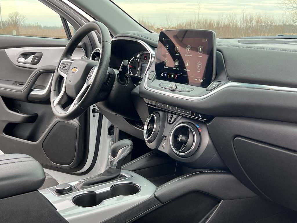 Used 2024 Chevrolet Blazer LT w/ Driver Confidence Package image 26