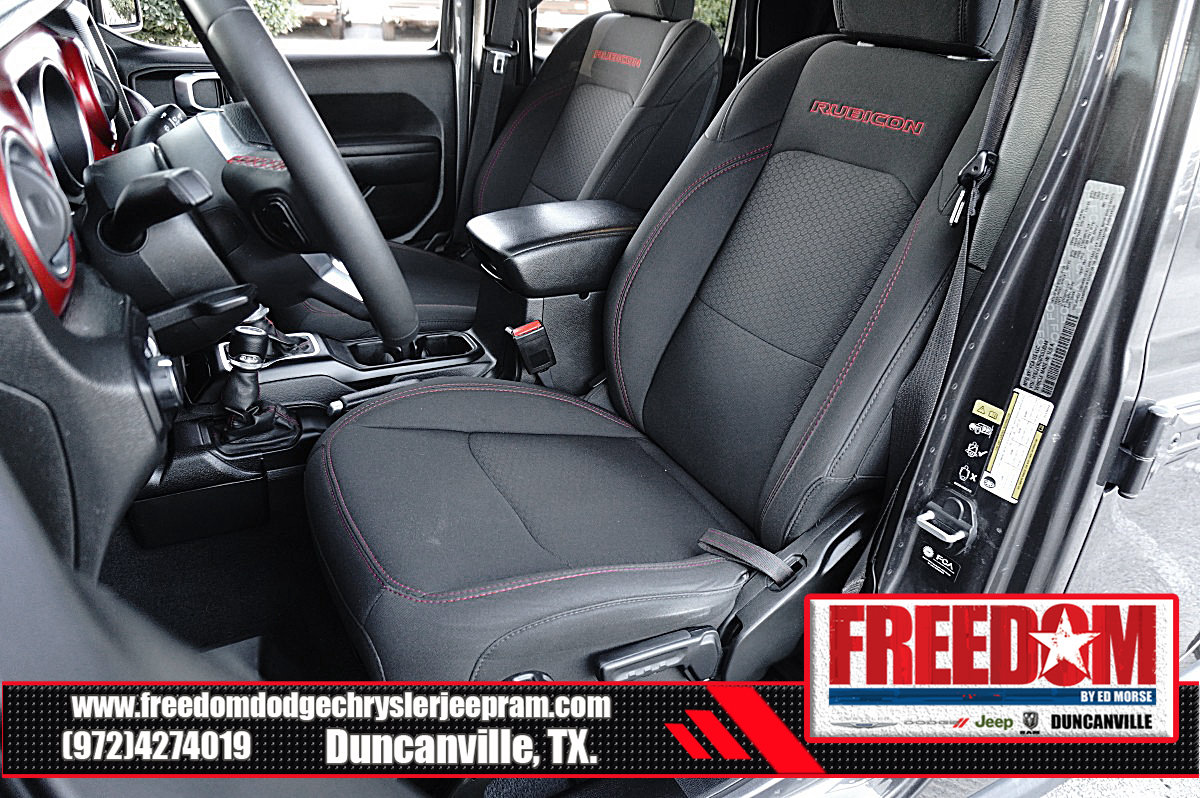 Used 2023 Jeep Gladiator Rubicon AWD/4WD image 13