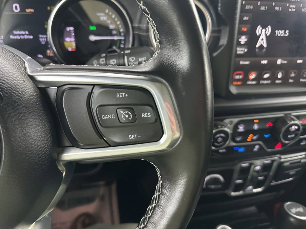 Used 2023 Jeep Wrangler Unlimited Sahara w/ Cold Weather Group AWD/4WD image 36