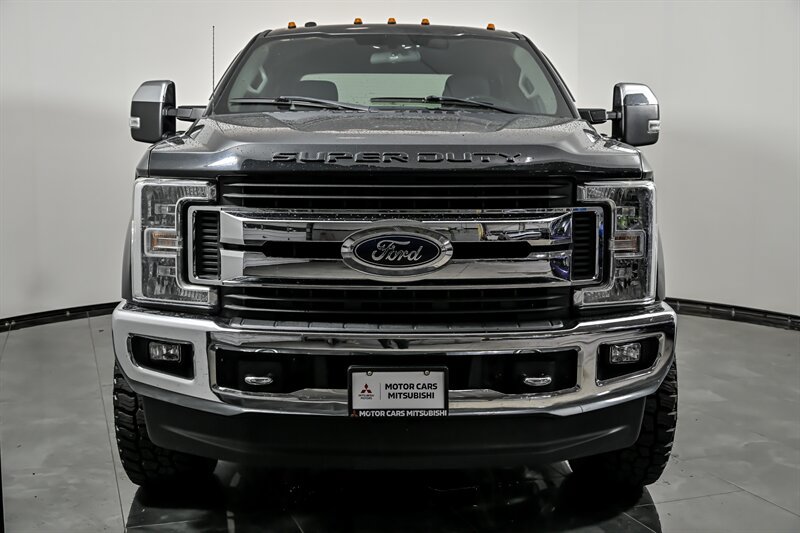 Used 2018 Ford F250 XLT w/ XLT Premium Package AWD/4WD image 4