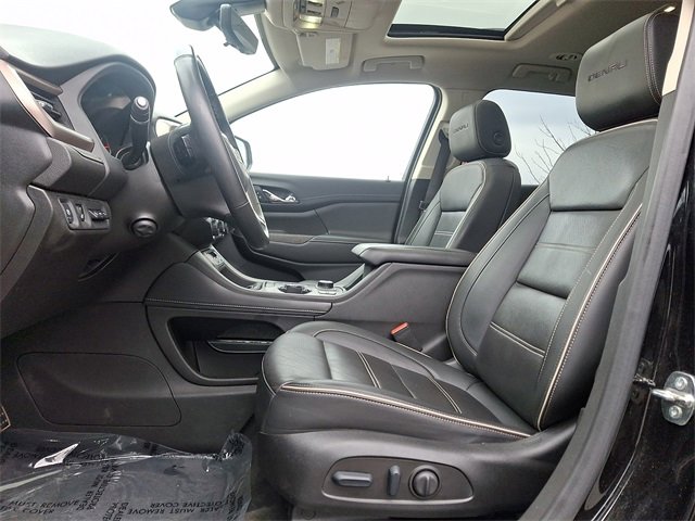Used 2023 GMC Acadia Denali w/ Black Diamond Edition image 14