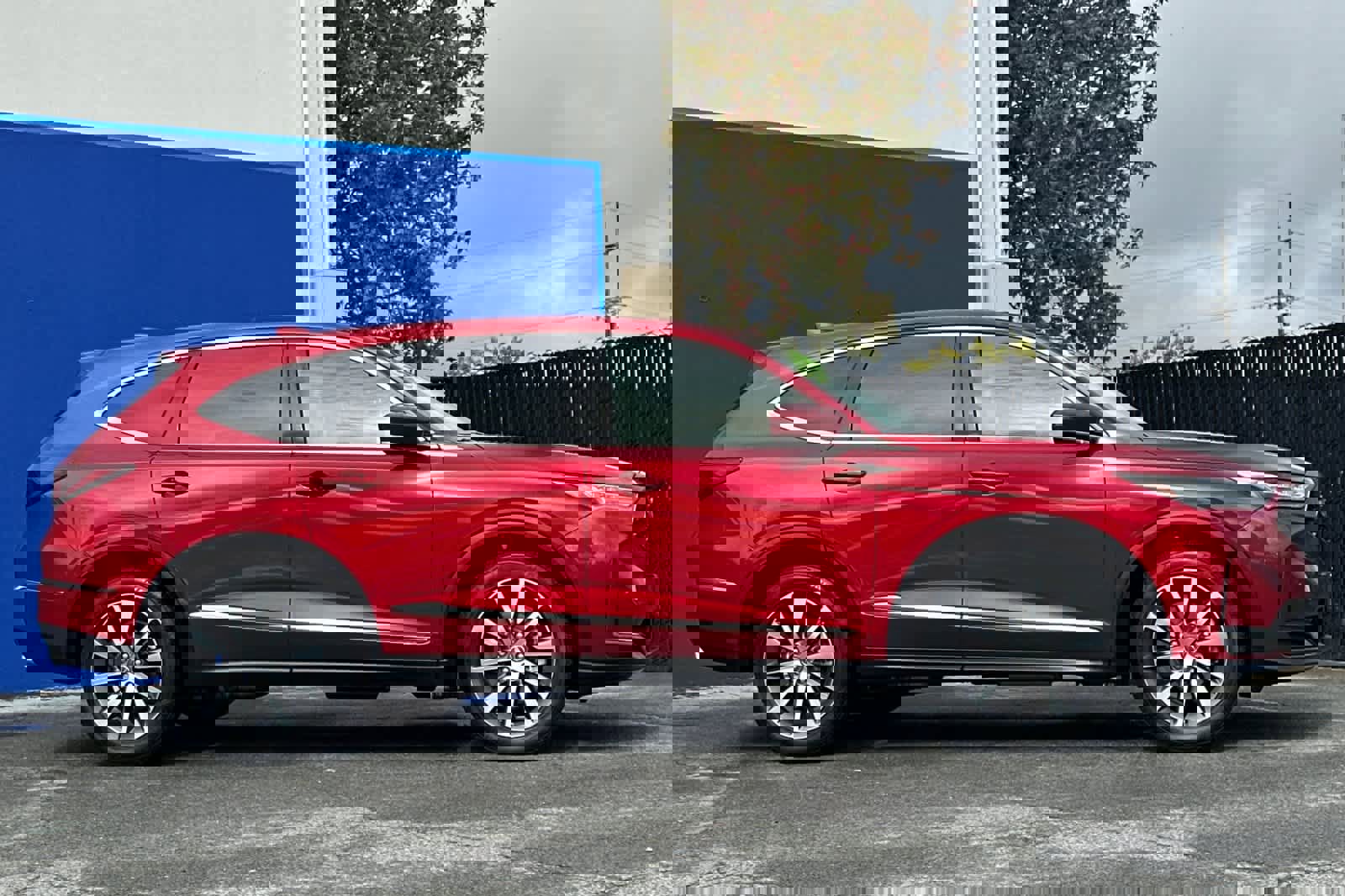 Used 2025 Acura MDX SH-AWD w/ Technology Package image 2