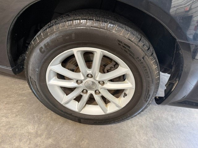 Certified 2020 Dodge Grand Caravan SXT FWD image 24