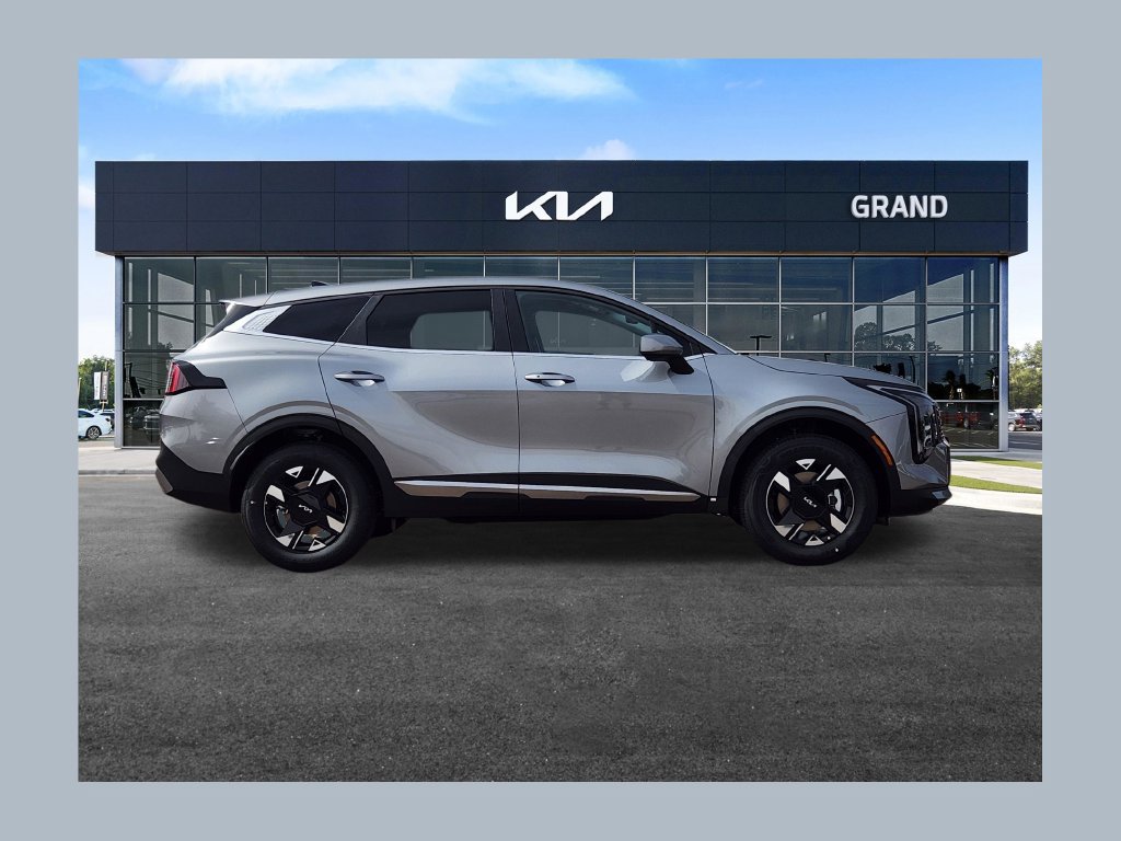New 2026 Kia Sportage LX