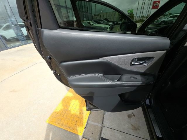 Used 2024 Nissan Murano SV w/ SV Midnight Edition Package image 22