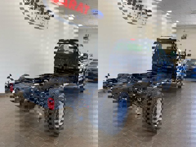 New 2024 Ford F550 4x4 Regular Cab Super Duty image 16