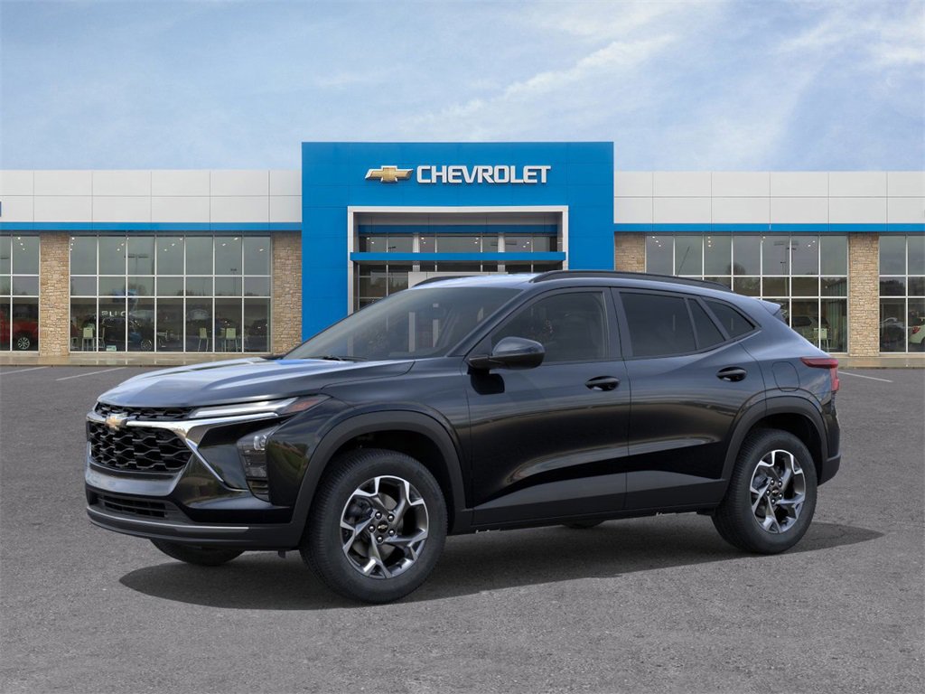 New 2026 Chevrolet Trax LT image 2