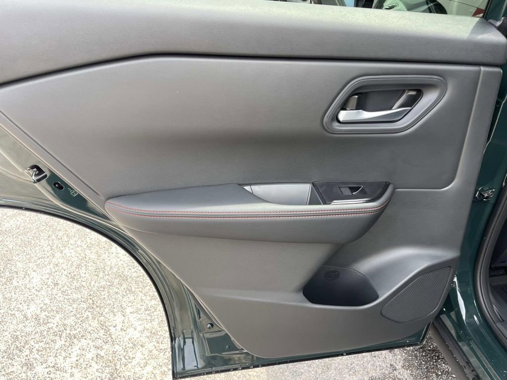 New 2026 Nissan Rogue SV AWD/4WD image 6